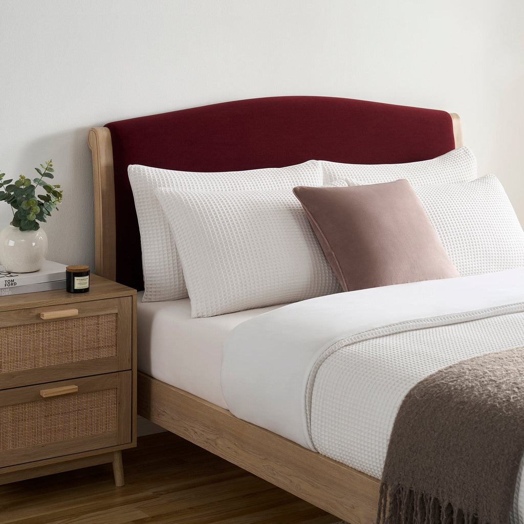 Lit - Découvrez le summum de l'élégance raffinée avec ce lit de style français de la Collection - parfait pour tout décor classique ou moderne.